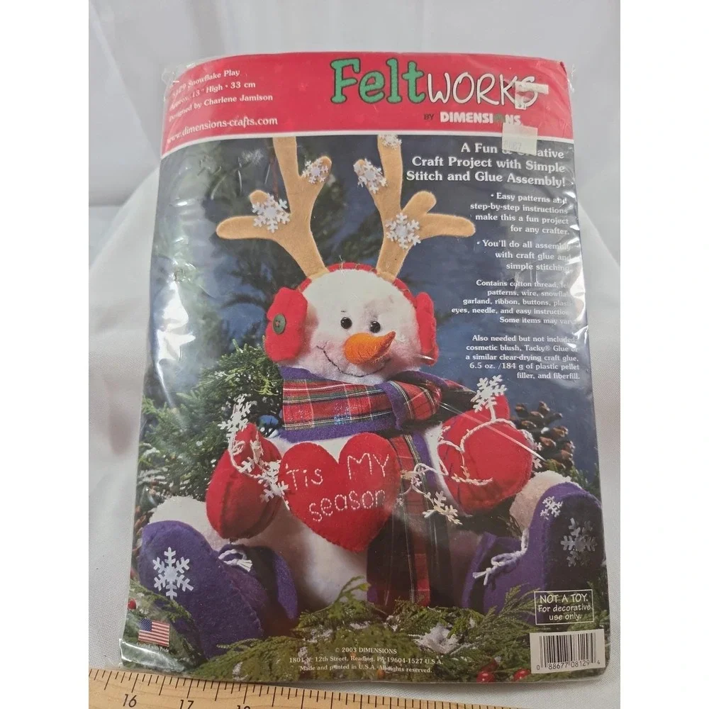 Feltworks by Dimensions 8129 Snowflake Play 13x13 Snowman Christmas Holiday 2003